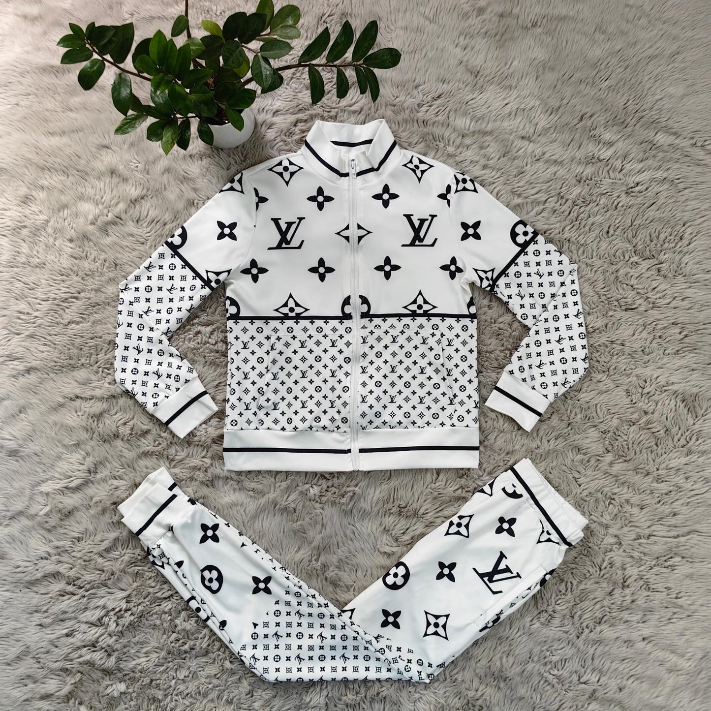 Monogram Luxe